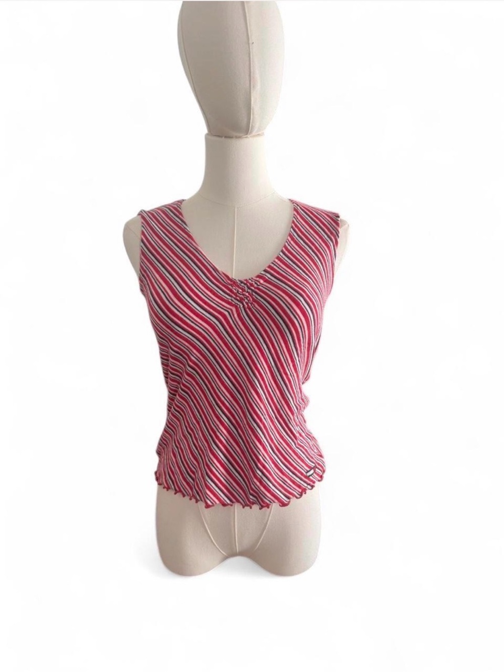 Women’s Striped V-Neck Sleeveless Top